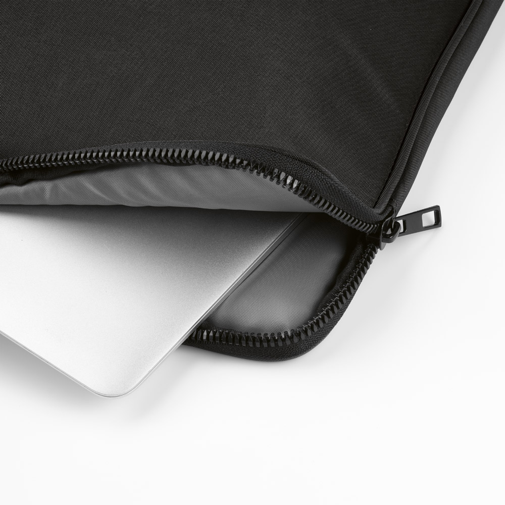 Liverpool Laptop-Hülle aus recy. Nylon. Geeignet für Laptops bis 15,6" - Schwarz